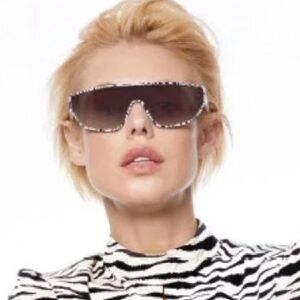 SALE! NEW Celine CL40195I 04A Zebra Smoke Shield Mask Unisex Sunglasses CL 40195